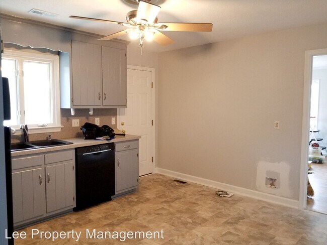 Building Photo - 3 br, 2 bath House - 106 Rens Rd