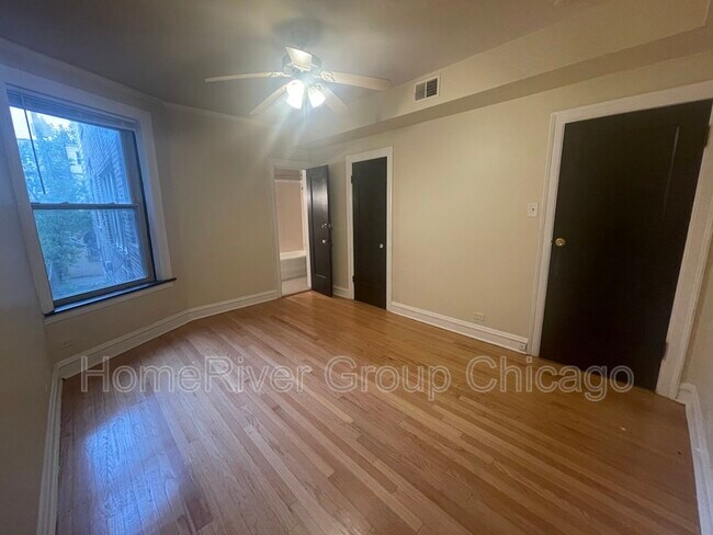 Foto del edificio - 7934 S Kingston Ave