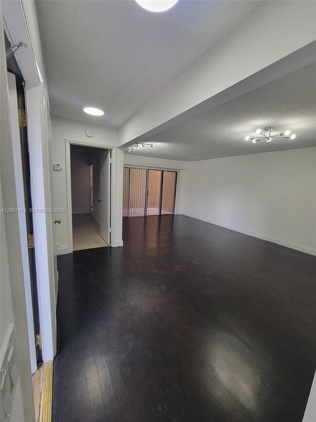 Building Photo - 8075 NW 71st Ct
