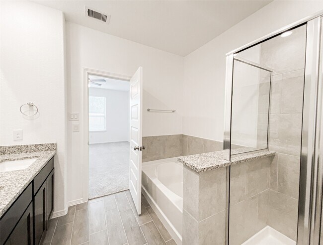 Foto del edificio - 23123 True Fortune Dr