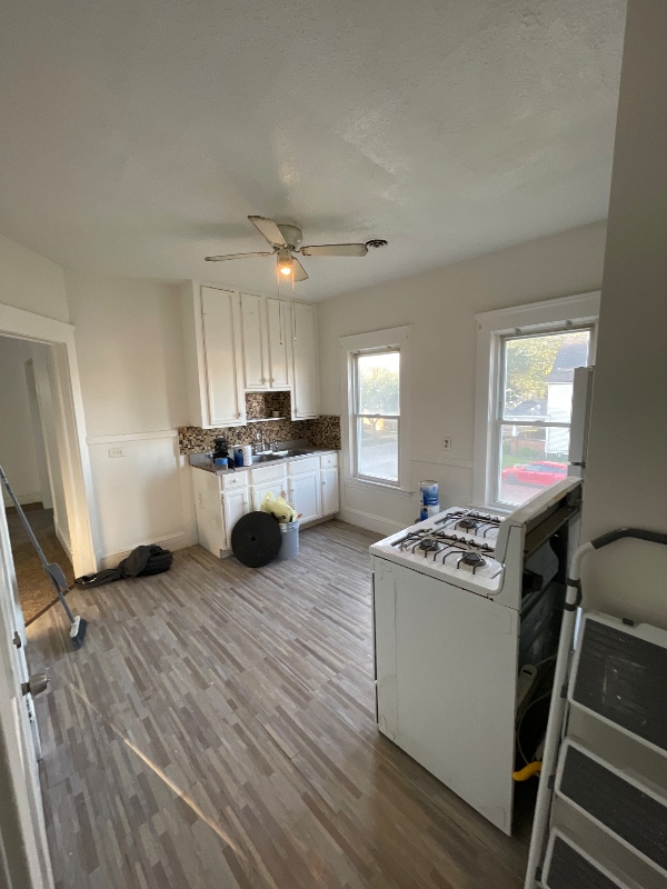 Building Photo - 3605 W 47th St