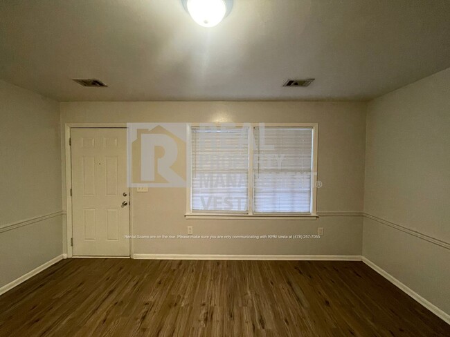 Foto del edificio - Two Bedroom Apartment in Warner Robins!