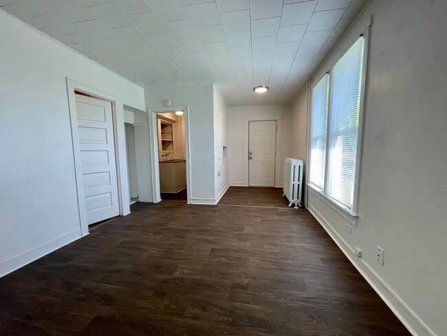 Foto del edificio - RENOVATED STUDIO WEST CENTRAL APARTMENT | HISTORIC BUILDING | PET FRIENDLY