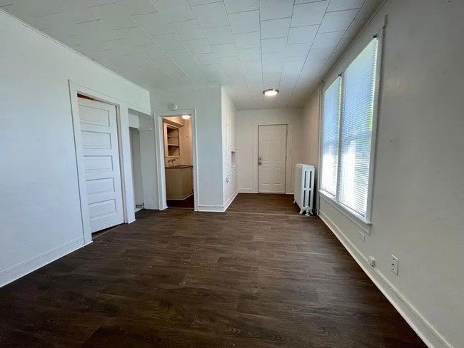 Building Photo - RENOVATED STUDIO WEST CENTRAL APARTMENT | HISTORIC BUILDING | PET FRIENDLY