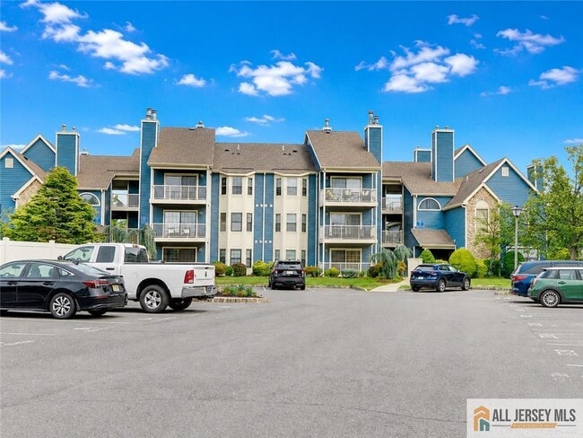 Building Photo - 130 Longfield Ct
