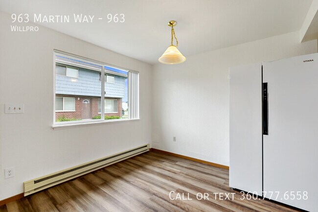 Foto del edificio - Martin Way