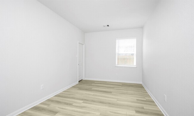 Foto del edificio - 440 Lone Rider Dr