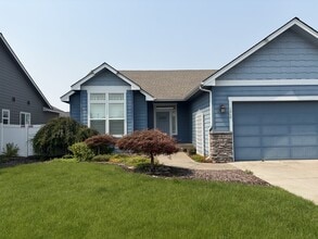 Building Photo - 2949 N Backweight Ln