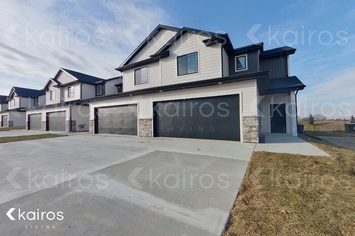 Foto principal - 6944 Holly Ct