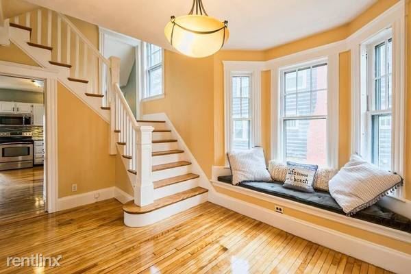 Foto del edificio - 5 br, 3 bath House - 80 Humphrey St