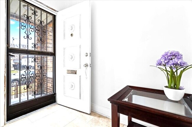 Foto del edificio - 7248 S Wolcott Ave