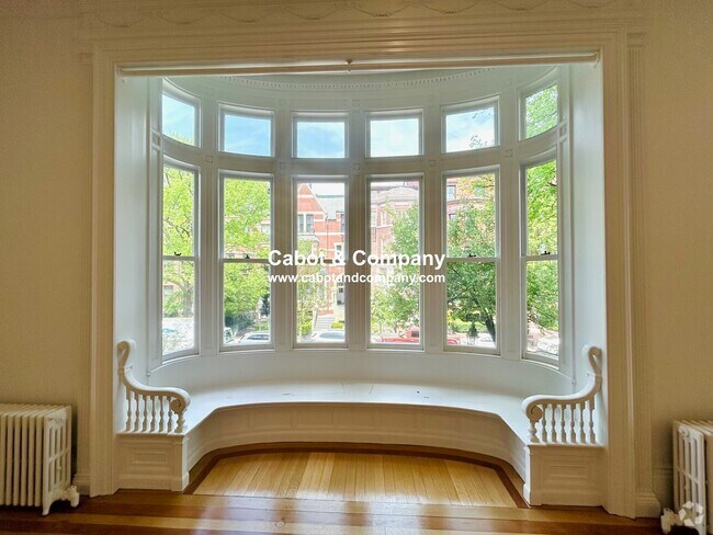 Building Photo - 188 Marlborough St