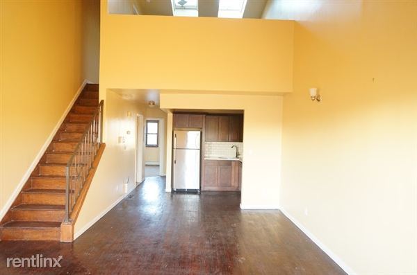 Building Photo - 351 Dewitt Ave