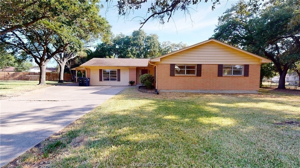 Photo - 1207 Lawyer Street Unit