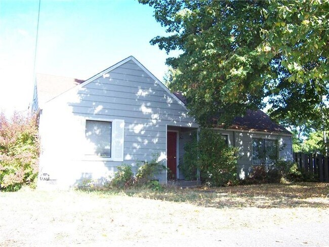 Building Photo - Charming Pet Friendly Home in Seattles Cov...