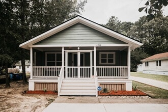 Building Photo - 2956 Bobo Rd