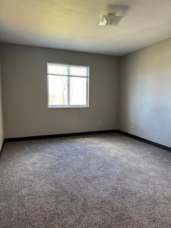 Photo - 5501 Verona Rd Apartment