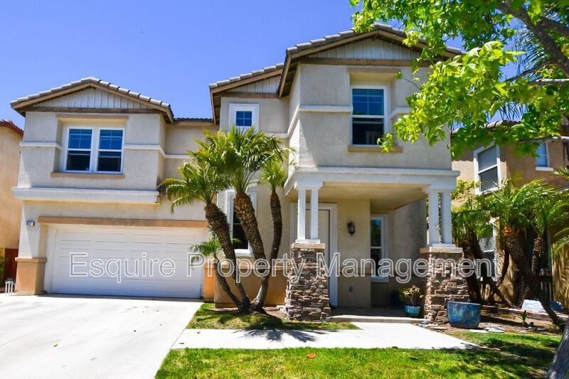 Primary Photo - 817 Navigator Way