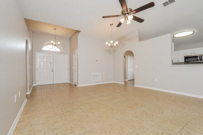 Building Photo - 6922 Crown Lake Dr