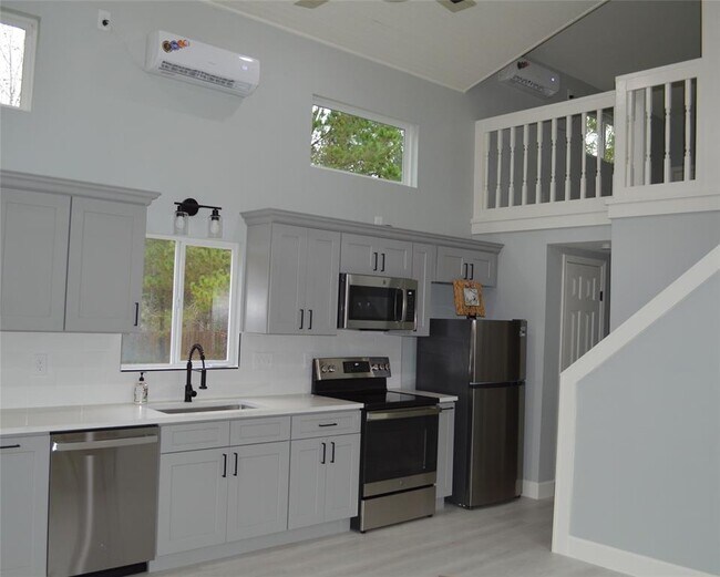 Foto del edificio - 22040 Bailey Grove Rd