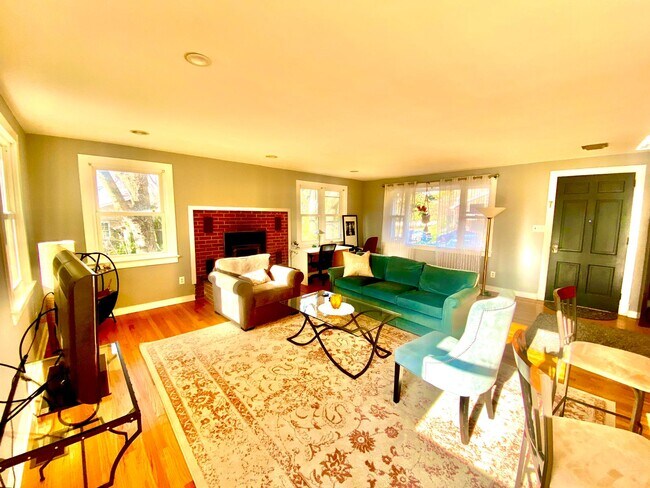 Foto del edificio - 225 Panorama Dr