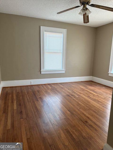 Foto del edificio - 1019 Deckner Ave SW