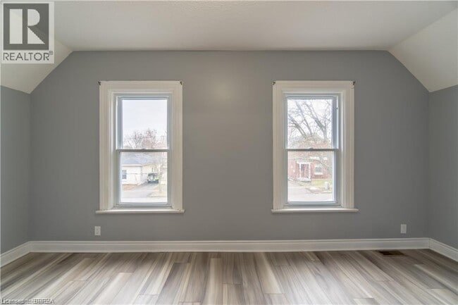 Building Photo - 36 Cayuga St