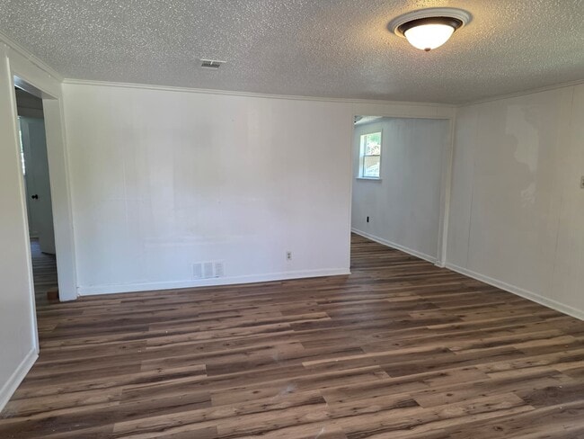 Foto del edificio - 1129 Woodward Ave