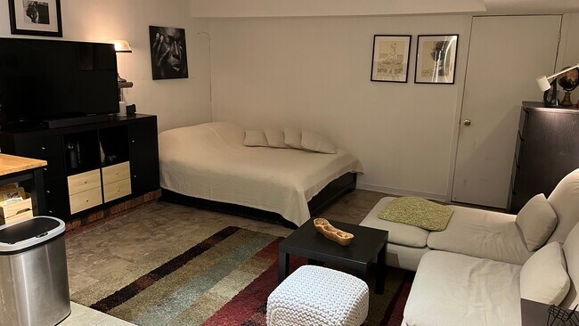 Photo du bâtiment - 475 Saint Clarens Av