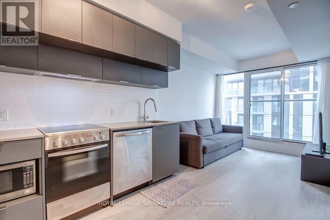 Photo du bâtiment - 181 Dundas St E