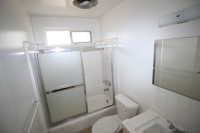 Building Photo - 7228 Allott Ave