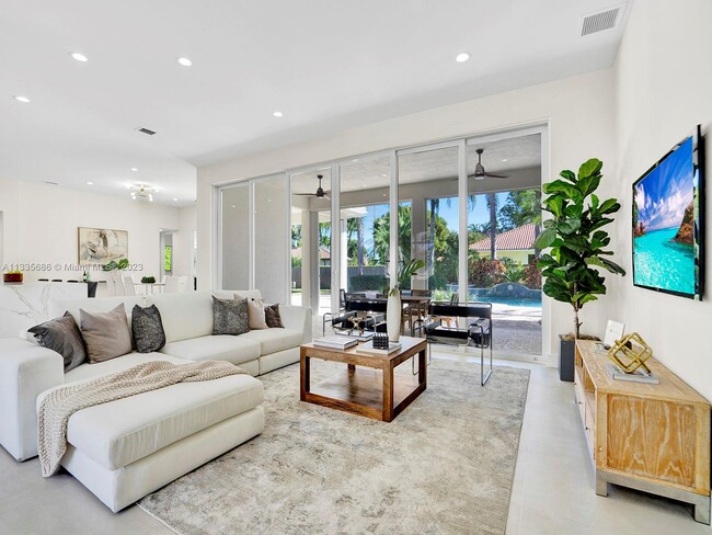 Foto del edificio - 16365 SW 87th Pl