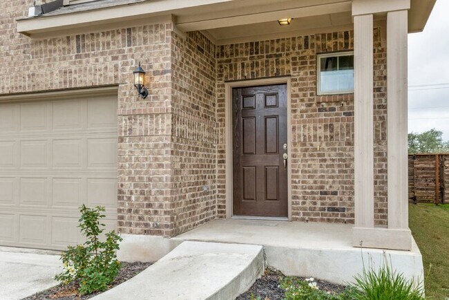 Building Photo - 14006 Osmarea Dr