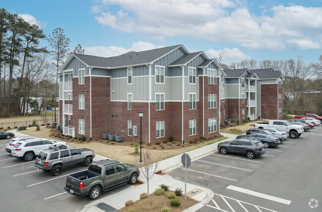 Building Photo - Haven of Cramerton