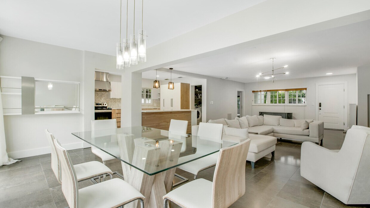 Foto principal - 2090 Keystone Blvd