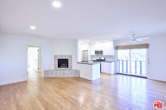 Building Photo - 302 Ashland Ave