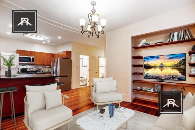 Building Photo - 4 bedroom in Boston MA 02130