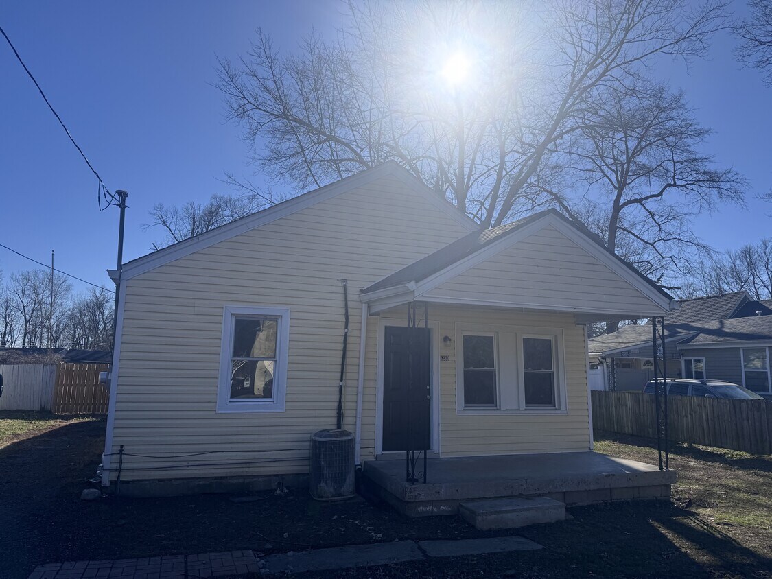 Photo - 1230 Vim Dr (Louisville, KY)