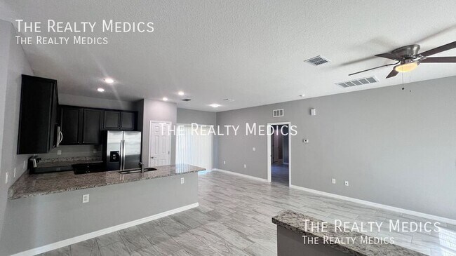 Foto del edificio - 2778 Freehold Ave SE