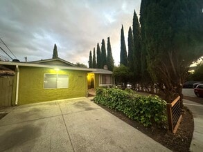 Building Photo - 3416 Mt St Helena Dr