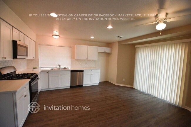 Foto del edificio - 4573 Clear Springs Ave