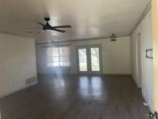 Foto del edificio - 107 Willow Ln