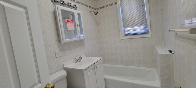 Bathroom - 682 Valley St