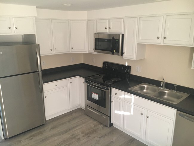 Kitchen - 1 Cherry St