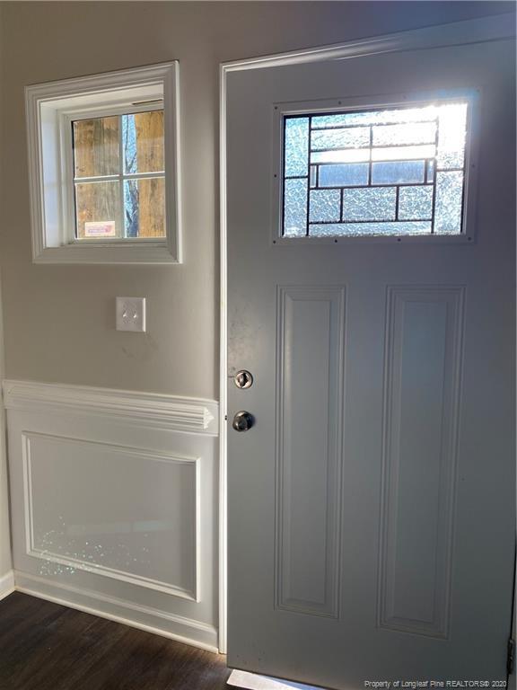 Foto del edificio - 5945 Cliffdale Rd