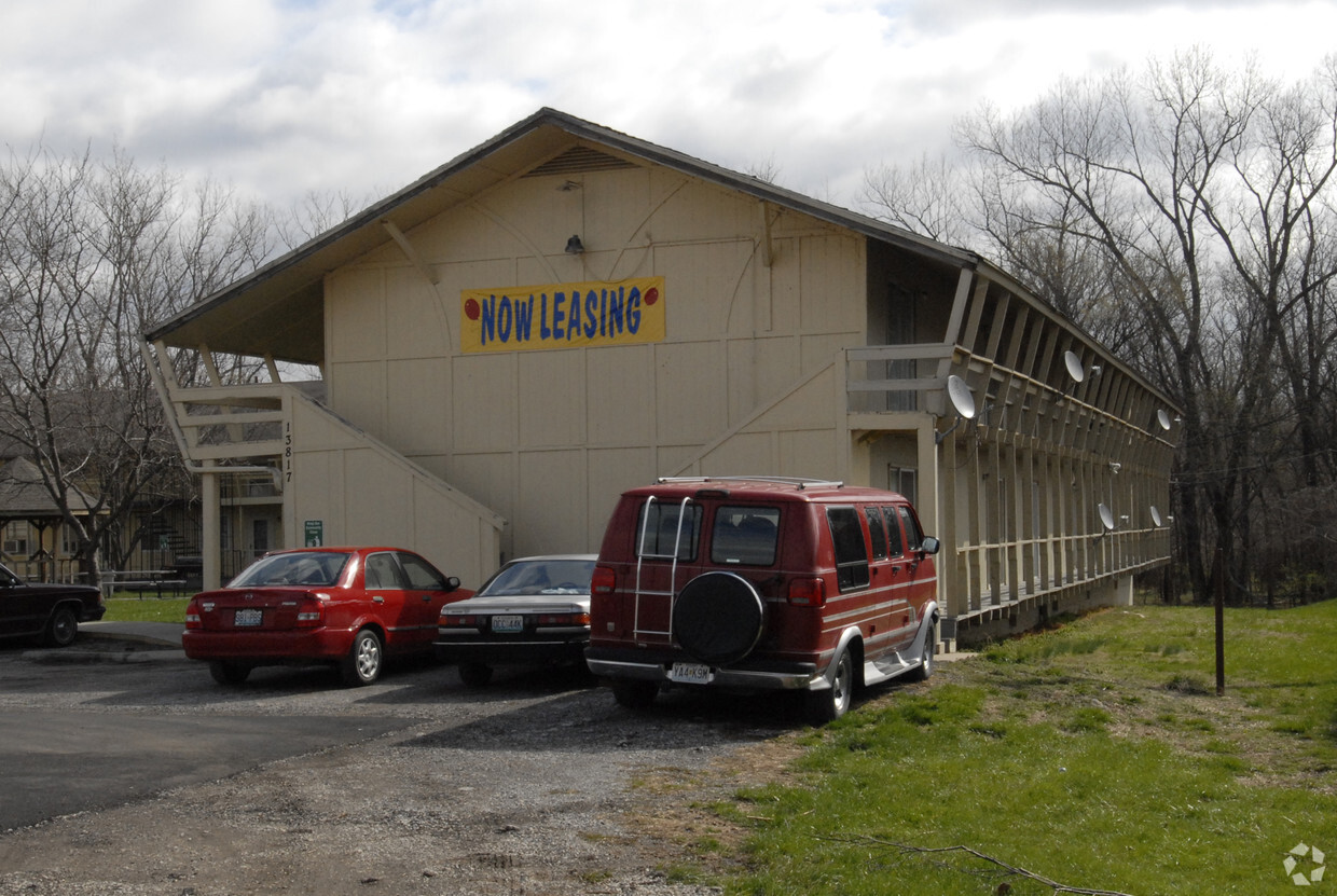 Building Photo - Aspen Creek Apartments