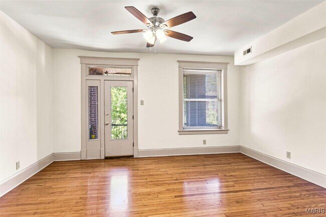 Building Photo - 3654 Shaw Blvd