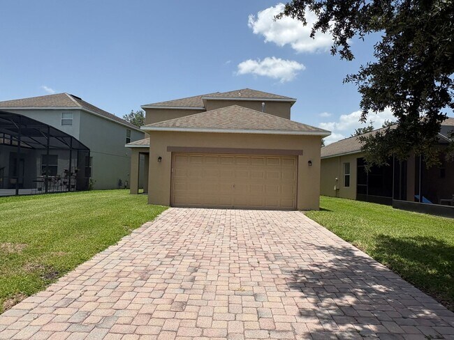 Foto del edificio - AVAILABLE NOW - BEAUTIFUL 6 BEDROOMS 3 BATH OVER 2700 SQ FT IN WINTER GARDEN CABLE / INTERNET AND...