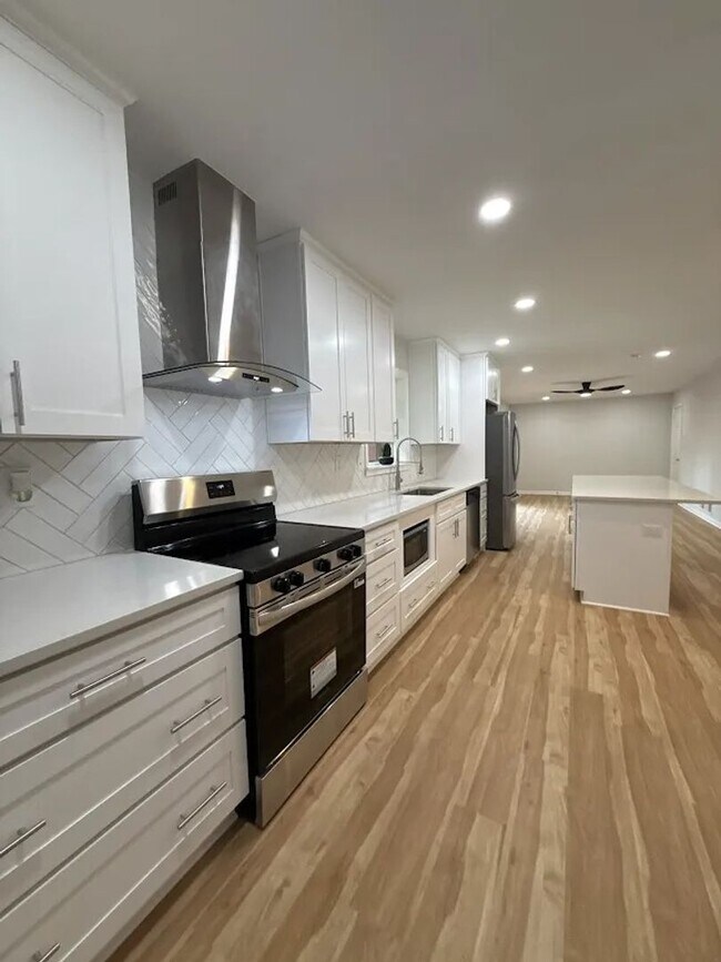 Foto del edificio - 3 bed 2 bath in Decatur!