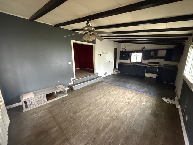 Foto del edificio - 913 Maple St